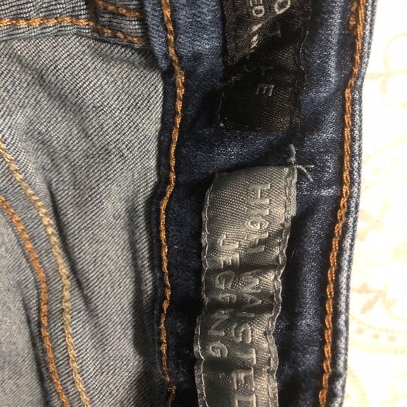 Aeropostale ripped jeans size 0 - Picture 3 of 3